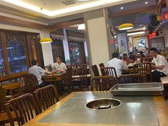 -小天鹅火锅·一线江景洪鼎旗舰店(洪崖洞店)
