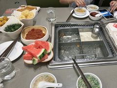 -海底捞火锅(旭辉MALL店)