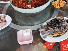 -老鼎万春卤菜(五代传承创始老店)