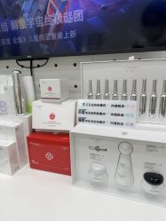 -凡碧诗毛孔清洁收细