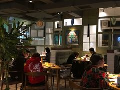 大堂-JINNS锦时 steak&pizza(浸信会礼拜堂旧址店)