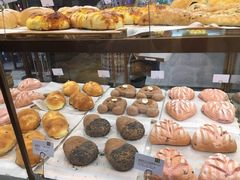 -奈雪的茶(湖滨银泰in77C区PRO店)
