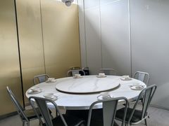 包间环境-明本湛江鸡•海鲜小厨(陈家祠店)