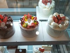 -花花卷卷·鲜食蛋糕(静安久光百货店)