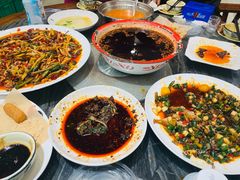 -江湖黑大兔(杨家坪店)