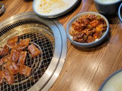 -明洞阿姨·韩式酱蟹烤肉·创意料理(三元桥店)