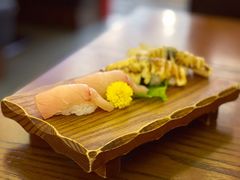 油甘魚壽司（兩件）-築鳥日本料理(黑沙环店)