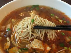 -朱鸿兴面馆(镇湖店)