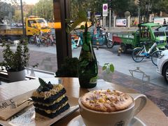 -ZING COFFEE 镜咖啡