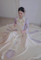-艺憬婚纱礼服·造型(二七万达店)