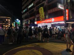 -六合夜市