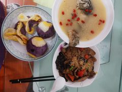 -爱月宝月嫂·育儿嫂(哈尔滨总店)