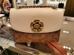 -新世界百货(明洞总店)