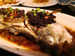 清蒸鲈鱼-老广酒楼(樱花店)