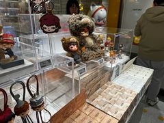 -泡泡玛特POPMART(上海环球港店)