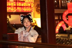 -汉仪华裳汉服馆(打浦桥店)