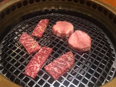 -肉魁屋·烧肉·烧鸟·酒场(高新店)
