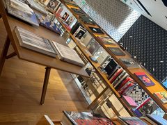 -路易·威登(香榭丽舍大道店)