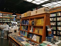 -西西弗书店&矢量咖啡(壹方购物中心店)