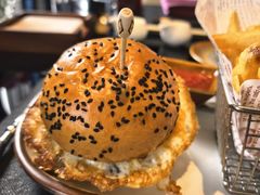 宝丽嘉汉堡-上海苏宁宝丽嘉酒店·Cafe Bellagio西餐厅