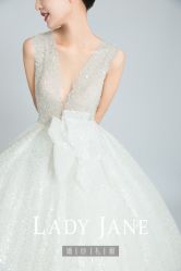 -Lady  Jane高端婚纱礼服馆