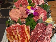 -明洞阿姨·韩式酱蟹烤肉·创意料理(三元桥店)