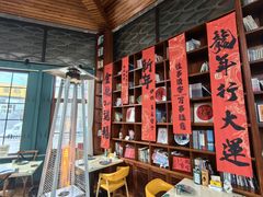 -蚝堡·生蚝海鲜烧烤物种起源•海肠捞饭(刘公岛店)