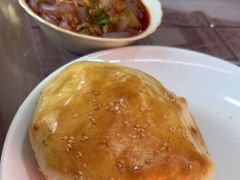 -玉龙喀什有名爱可德木烤包子
