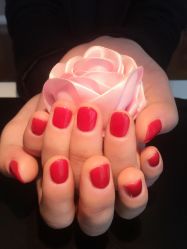 -EMILY艾枚莉美甲美睫·美颜·现磨咖啡