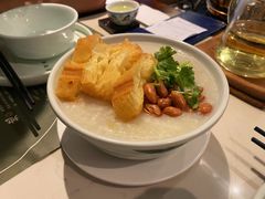 广州荔湾艇仔粥-悦满楼·西关名点·湛江名菜(航空综合大厦店)