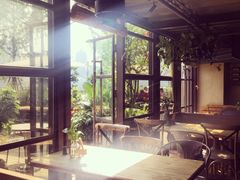 iphone_upload_pic-胡桃里乐队酒馆(鎏嘉码头店)