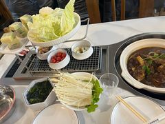 -亮健容天生蚝烧烤自助(交道口直营店)