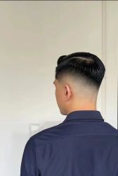 -东方先生国潮男士理发馆