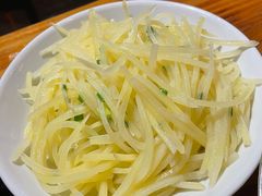 -琥珀老六龙虾(四里河店)