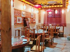 -东来菜馆•手抓海鲜家常菜•海鲜锅贴(鸽子窝店)