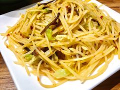 茄子柞炒洋芋丝-怡得观滇餐厅·地道昆明菜·1996(海埂大坝店)