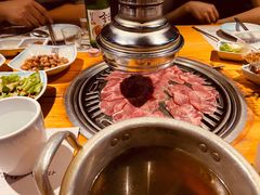 玫瑰牛舌-唯成•韩国炭火烤肉 유성고기