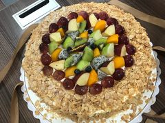 -皇冠幸福里动物奶油生日蛋糕(龙阳村地铁站店)