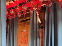 -头上红煨盐鸡·非遗院子餐厅