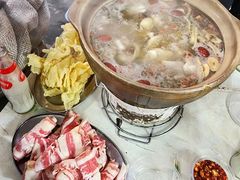 -威邵鸡煲(西华路总店)