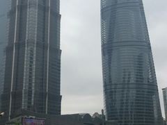 -陆家嘴空中步行连廊