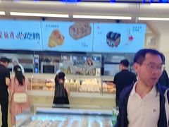 -红星前进面包牛奶公司(君太店)