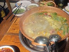 -普洱小黄牛餐厅铜火锅·思茅地方菜(世纪城店)