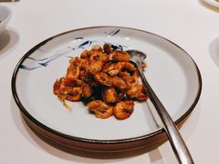 油爆小河虾-屋里厢上海菜馆