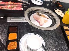 -烤路里·韩国品质自助烤肉(石路天虹4号店)