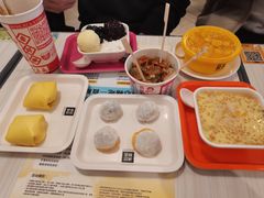 -满记甜品(优客百盛店)