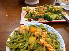 -秦君宝手擀菠菜面(金花路店)