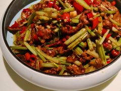 小炒黄牛肉-千百味红餐厅·江西菜(绿地双子塔店)