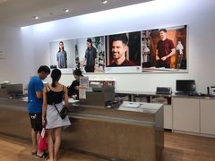 -优衣库(南宁江南万达店)