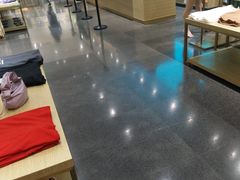 -URBAN REVIVO(济南世茂广场店)